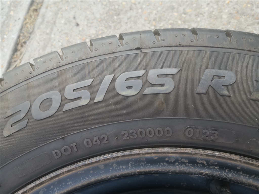 Volkswagen T5 - T6 16-os nyárikerék 7. kép