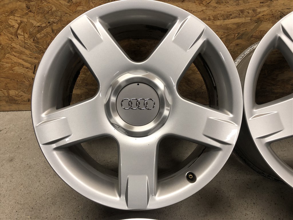 17 colos Audi alufelni gyári 17 col 5x112 7. kép