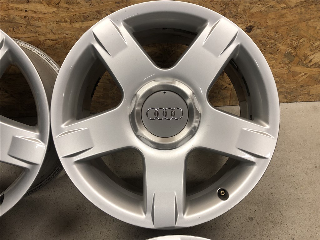 17 colos Audi alufelni gyári 17 col 5x112 8. kép