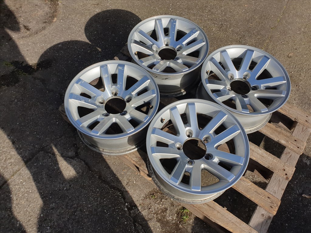 16" 5x139,7 Suzuki Vitara 1. kép