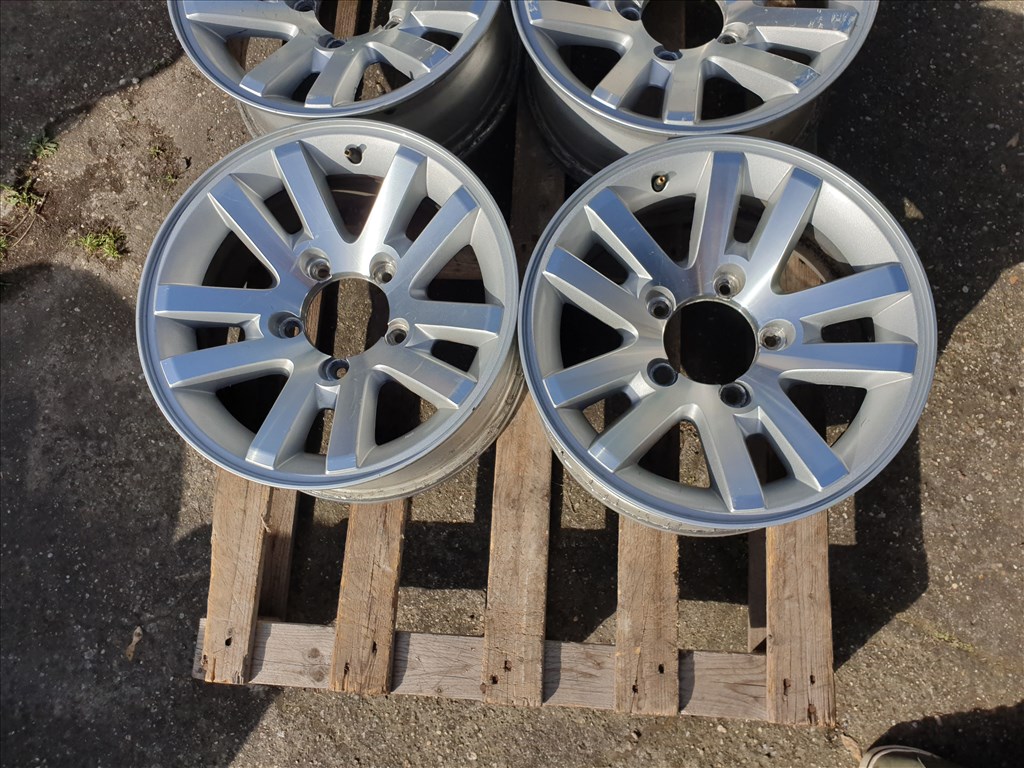 16" 5x139,7 Suzuki Vitara 2. kép