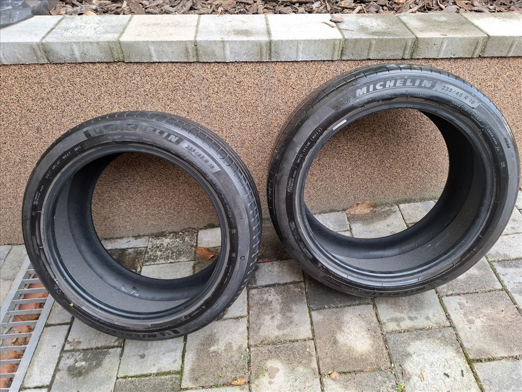  235/45 18" használt Michelin e primacy  acoustic t2 nyári gumi 1. kép
