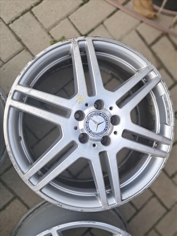 Mercedes AMG 18 colos alufelni garnitúra 5. kép