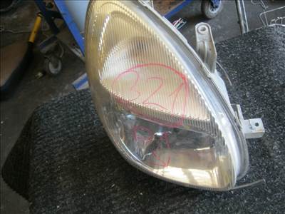 Daihatsu Sirion (1st gen) fényszóró 