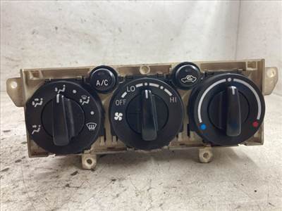 TOYOTA AVENSIS T22 Fűtéskapcsoló (manuális klímás)