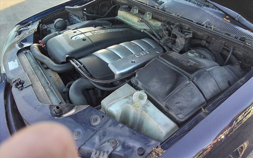 Mercedes ML 270 (W163) bontott alkatrészei 8. kép