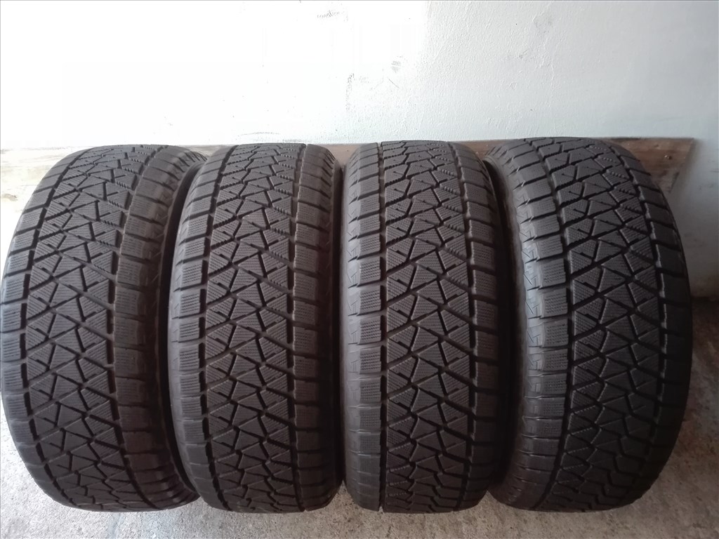 265/55R19 ÚJ Bridgestone téli gumi garnitúra 265/55 r19 2. kép