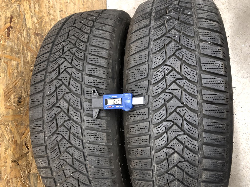215/60/16 Dunlop téli gumi 215 60 16  4. kép