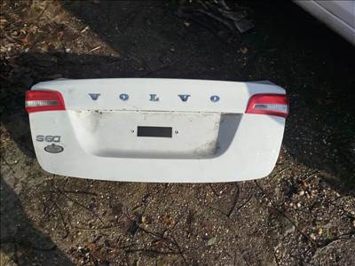 Volvo S60 D5 AWD csomagtérfedél 