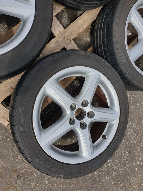 17" 5x114,3 Toyota Avensis 3. kép