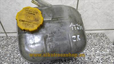 Opel Zafira B kiegyenlítő tartály - tágulási tartály jeladó nélküli