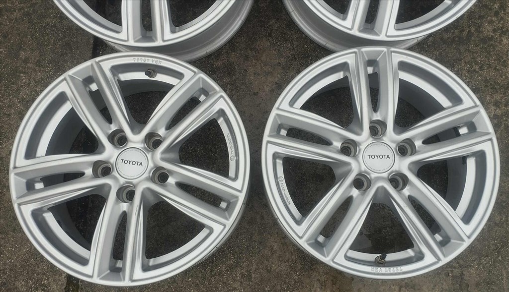 5x114,3 16 Toyota Auris alufelni r16" + TPMS 6. kép