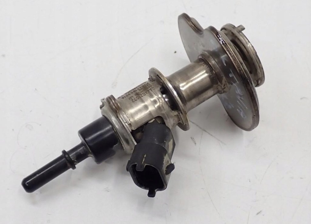 Skoda Octavia IV, Volkswagen Golf VIII, Seat León IV 2.0 TDI Adblue befecskendező 7la131113a 7LA131113A 1. kép