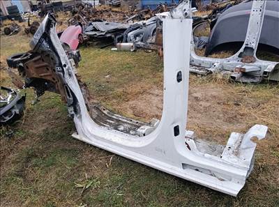 Opel Combo E, Peugeot Partner 2018-tól bal első nyúlvány A  és B oszloppal