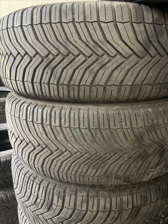  205/5516" használt Michelin négyévszakos gumi gumi 1. kép