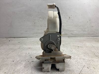 SUZUKI SWIFT III Csomagtérajtó Zárszerkezet