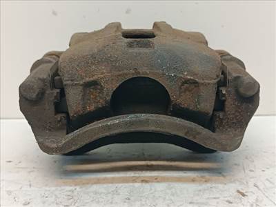 HYUNDAI i20 Bal első Féknyereg Munkahengerrel