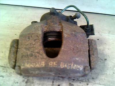 RENAULT LAGUNA 00-05 Bal első féknyereg munkahengerrel