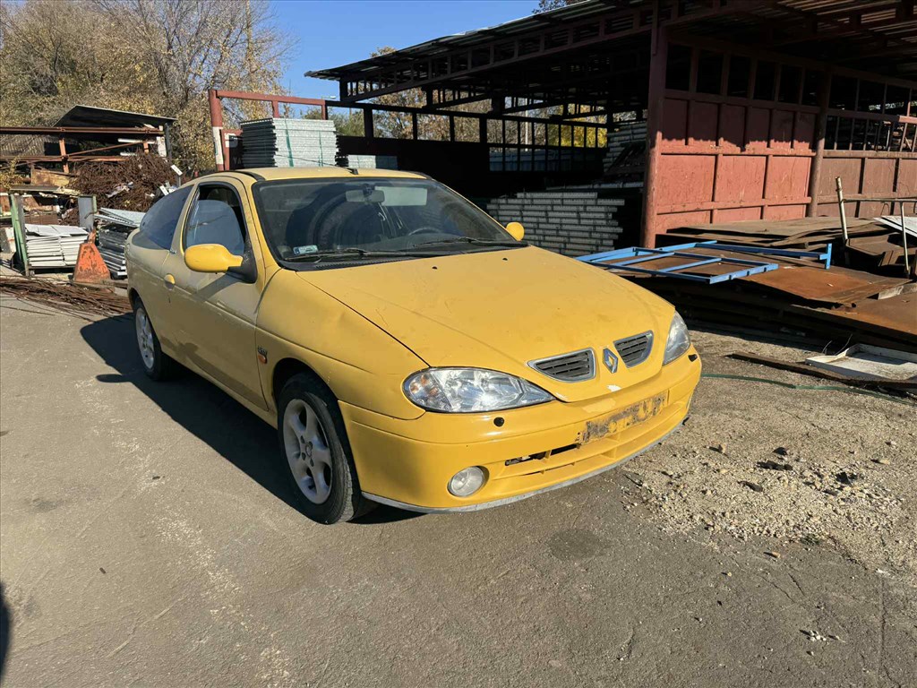 Renault Mégane coupé 1.6 -K4MA-  bontott alkatrészei 2. kép