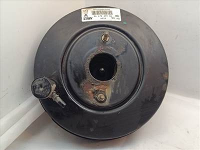 CITROËN C3 Fékrásegítő