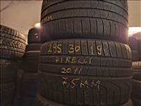  295/30/19"  Pirelli téli gumi 