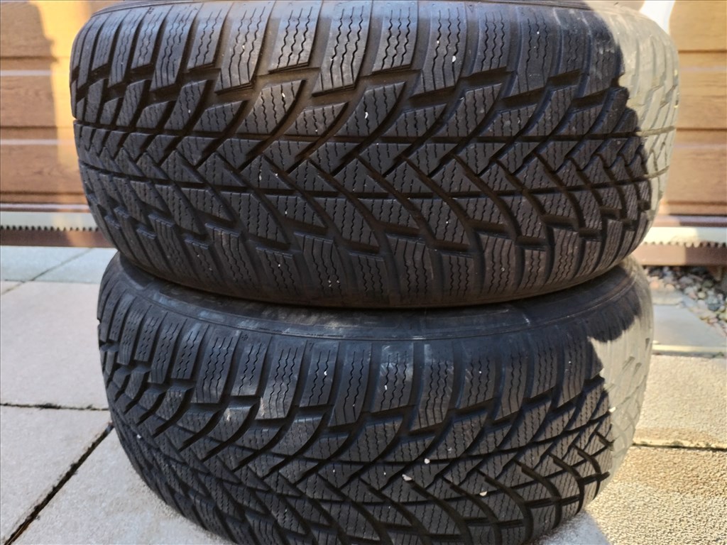  195/5015" újszerű Petlas téli gumi 2 db 2023.30.hét 1. kép