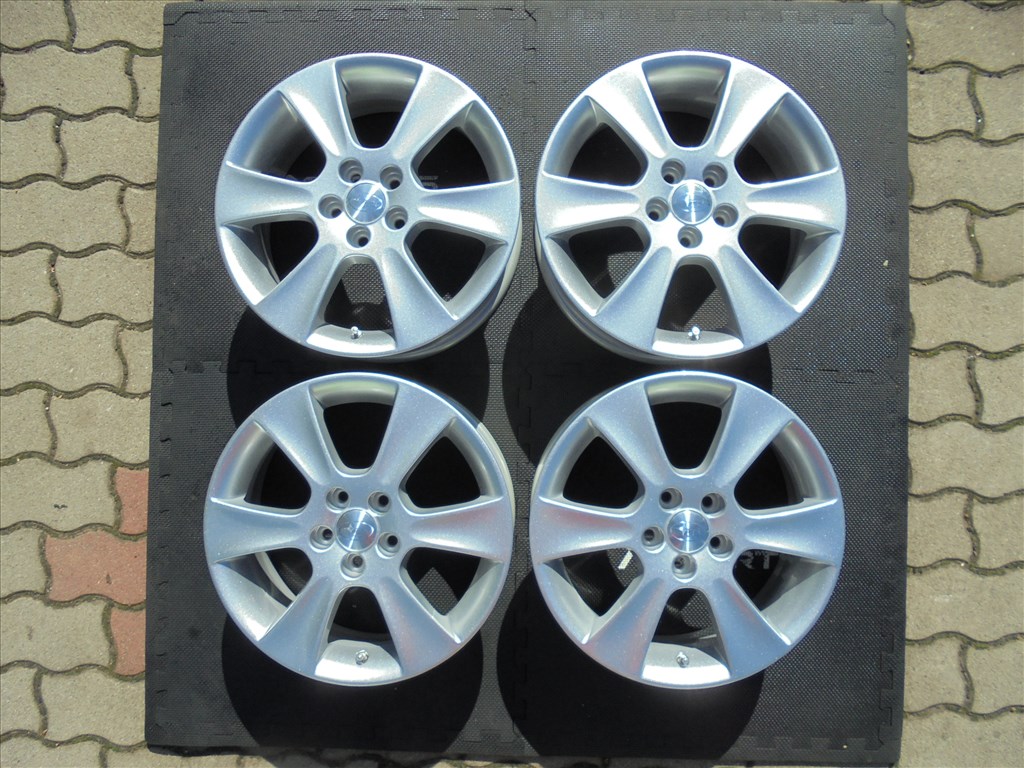 Új 16-os 5 x 100-as gyári Subaru alufelni eladó 1. kép