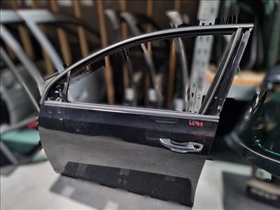Volkswagen Golf VI bal első ajtó LC9X színkóddal (26191)