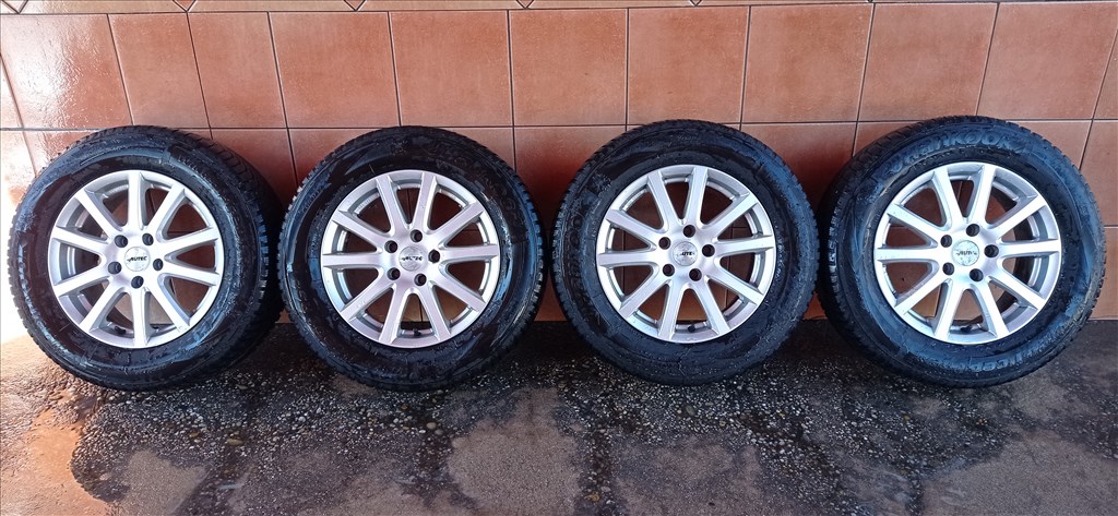 DACIA DUSTER 16" ALUFELNI 5X114,3 TÉLI 215/65R16 GUMIVAL OLCSÓN!!! 1. kép