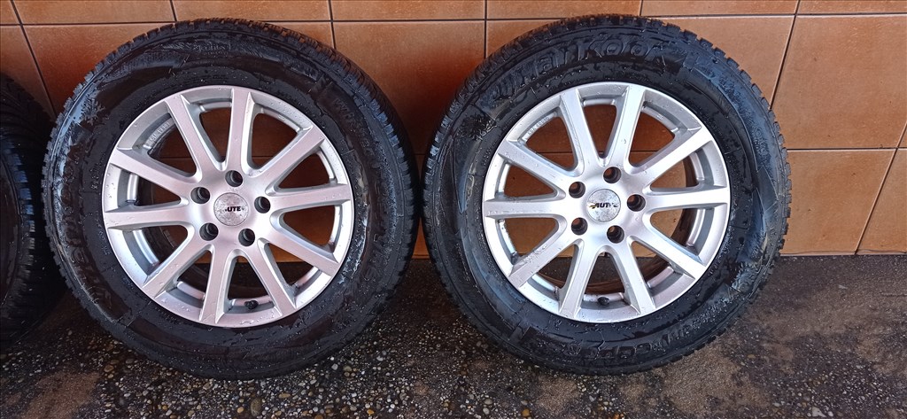 DACIA DUSTER 16" ALUFELNI 5X114,3 TÉLI 215/65R16 GUMIVAL OLCSÓN!!! 3. kép