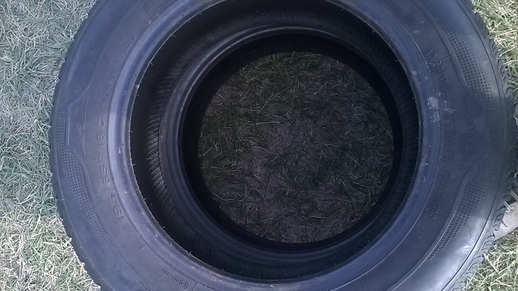  195/6516" használt Kumho teherautó gumi  2. kép