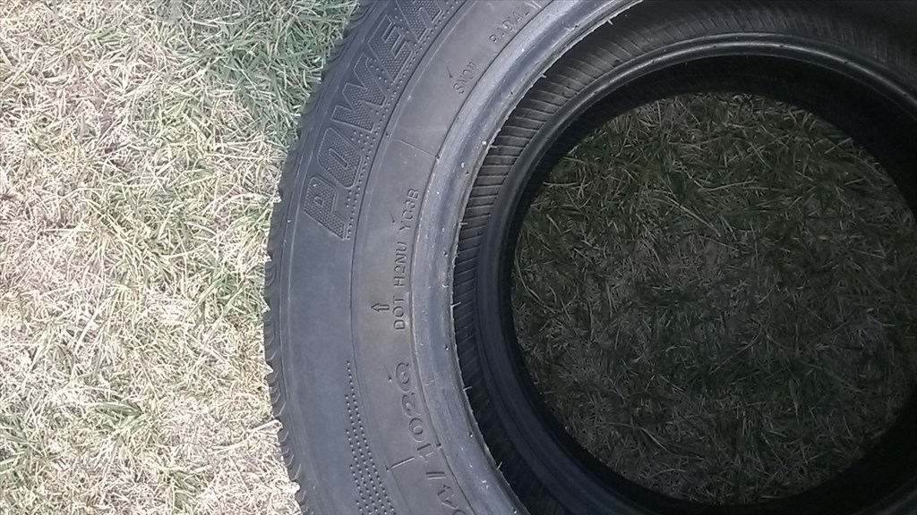  195/6516" használt Kumho teherautó gumi  3. kép