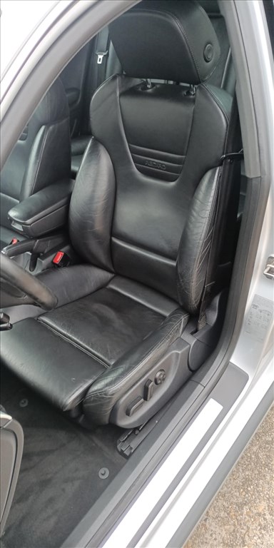 Audi S4 RECARO FÜTHETÖ bőrbelső (memóriás 1. kép