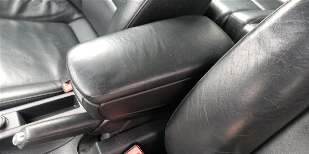 Audi S4 RECARO FÜTHETÖ bőrbelső (memóriás 5. kép