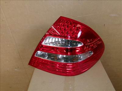 MERCEDES-BENZ E-OSZTÁLY A211 Limuzin jobb hátsó Led lámpa /2002-2006/