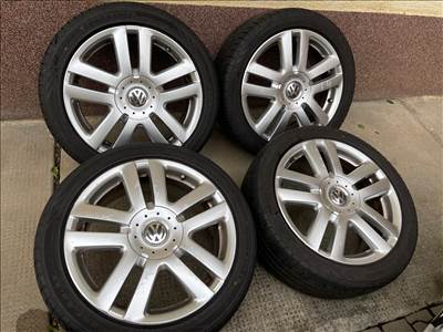 17 col gyári VW alufelni Golf, Jetta, Caddy, Touran 17 colos