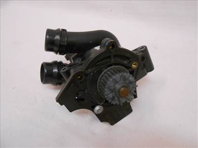 VWPassat B6,Golf V,Passat CC,Tiguan I Vízszivattyú - Termosztát - házzal 1,8-2,0 Benz 06j121026b 06j121026g