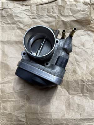 Audi-Vw 1.6 BGU BSE fojtószelep  06a133062ab