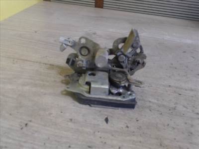 SUZUKI SWIFT 96-05 Jobb hátsó ajtó zárszerkezet mechanikus