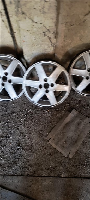  4x100 lyukosztású 5JJ 15" használt (gyári felni) alufelni 3. kép