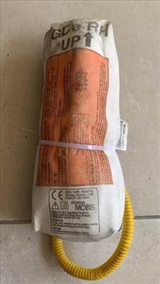 Hyundai i30 (GD) jobb oldali ülés légzsák a6889-20000 88920a6000 88920-A6000 A6889-20000