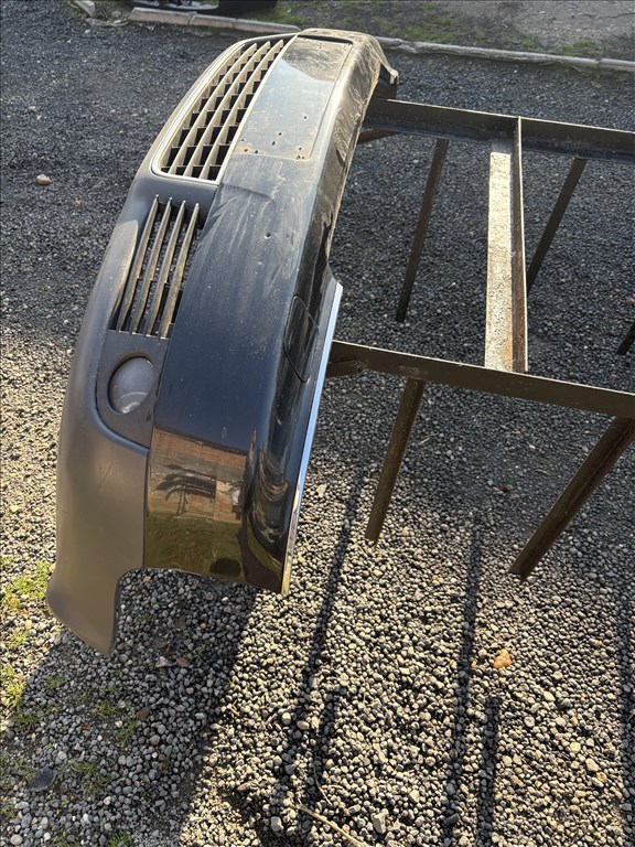 Audi A6 (C5 - 4B) Első lökhárító  3. kép