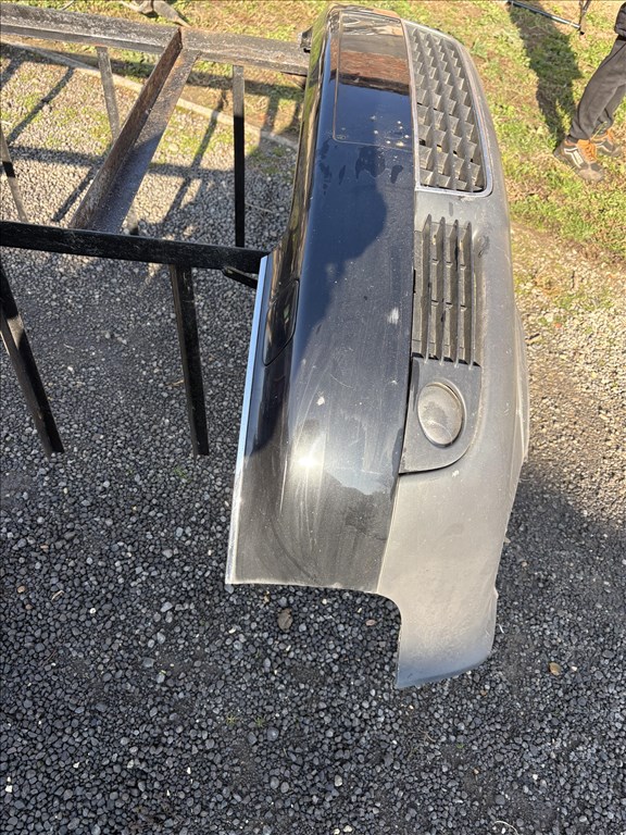 Audi A6 (C5 - 4B) Első lökhárító  5. kép