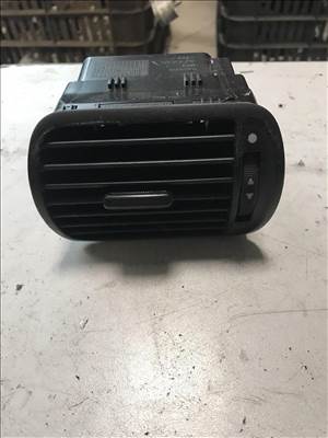 Audi A3 (8L) bal légbefúvó