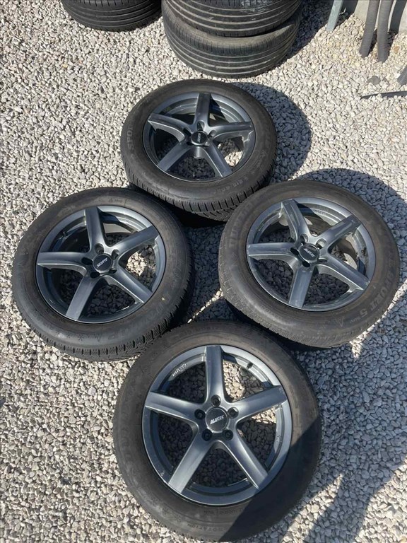  Hyundai Tucson 17" Alutec alufelni,  215/60 R17 Dunlop téli gumi  4. kép