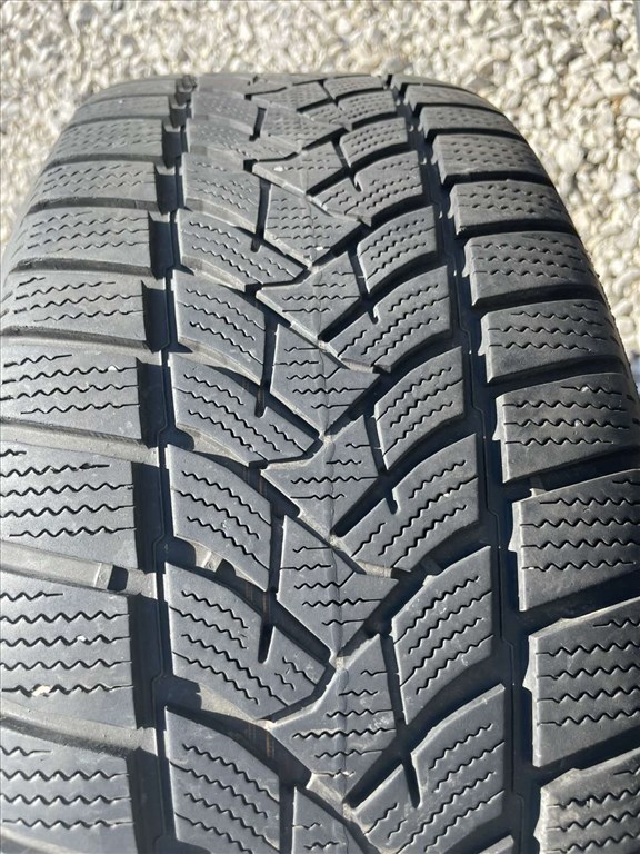  Hyundai Tucson 17" Alutec alufelni,  215/60 R17 Dunlop téli gumi  6. kép