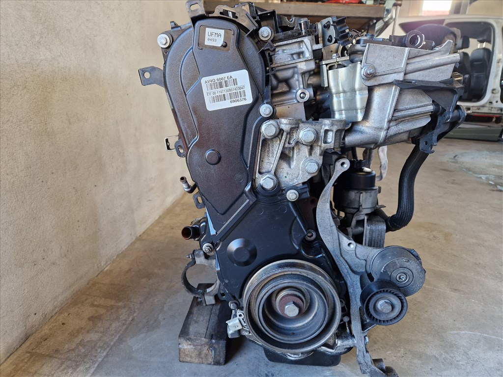 FORD KUGA II 2.0 TDCI UFMA motor  4. kép