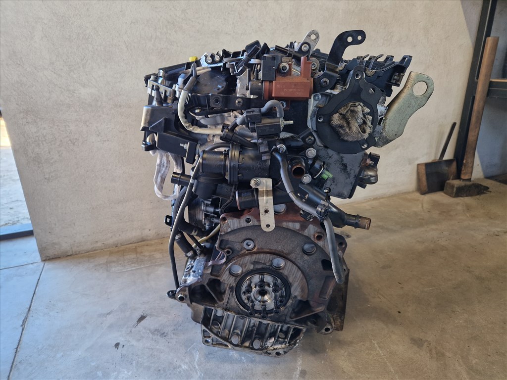 FORD KUGA II 2.0 TDCI UFMA motor  6. kép