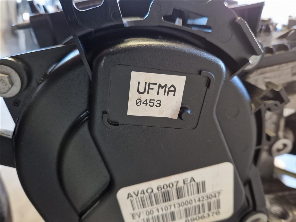 FORD KUGA II 2.0 TDCI UFMA motor  8. kép