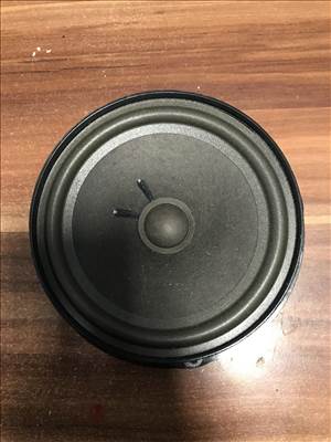 Skoda Octavia II hátsó hangszóró 1z0035411c